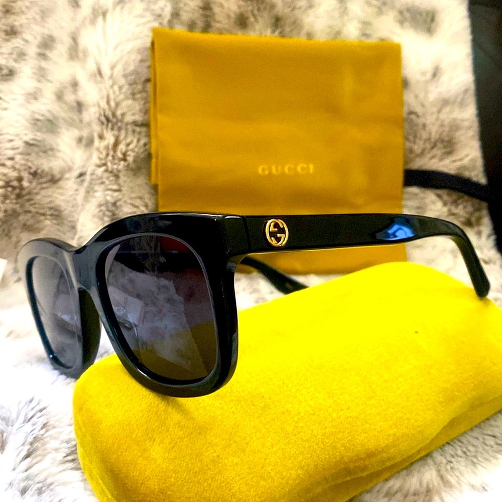 GUCCI SUNGLASSES FULL INCLUSION